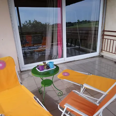 Annie΄s House Epanomi