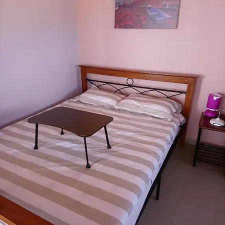 Annie΄s House *